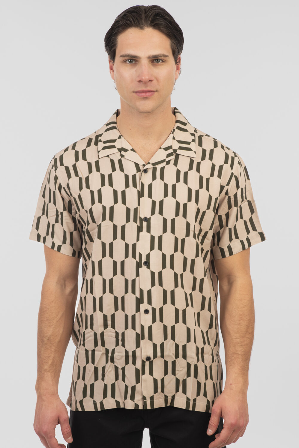 Shirts Byron with Short Sleeves and Graphic Pattern - Green - Rebase